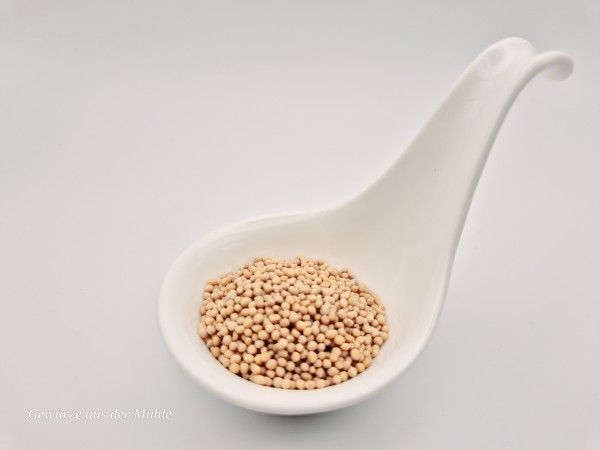 Senfkörner, goldgelb, ganz